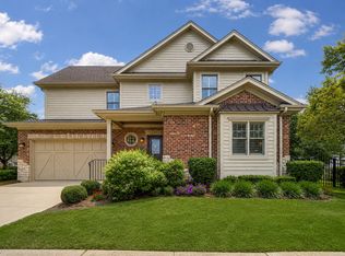 203 N 4th Ave, Saint Charles, IL 60174