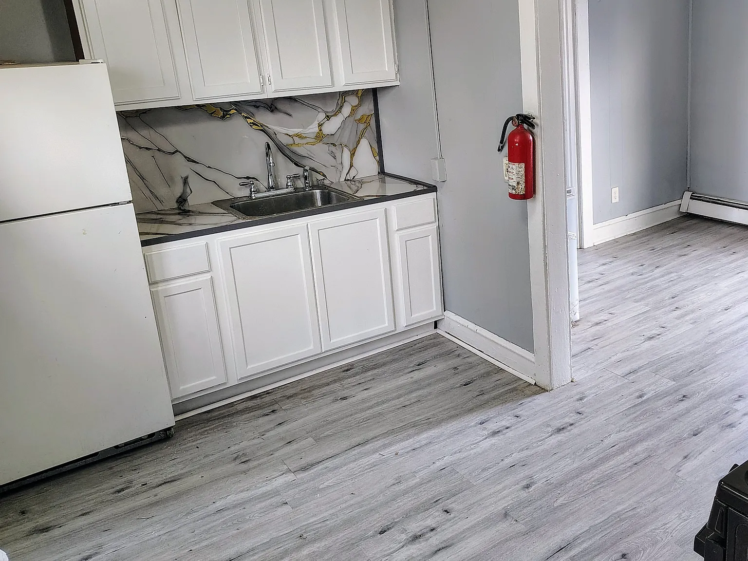 12 Walnut St — Photo 1