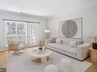 4560 Strutfield Ln APT 1212, Alexandria, VA