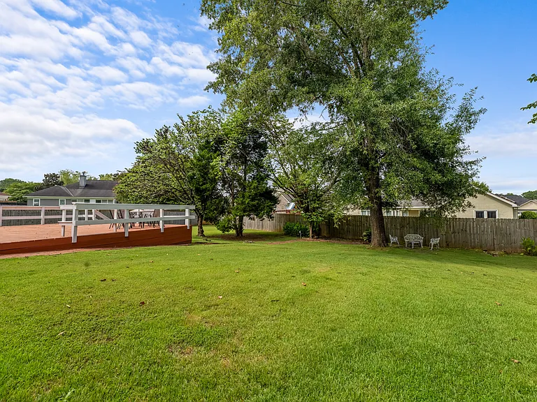 Loblolly Ln — Photo 33