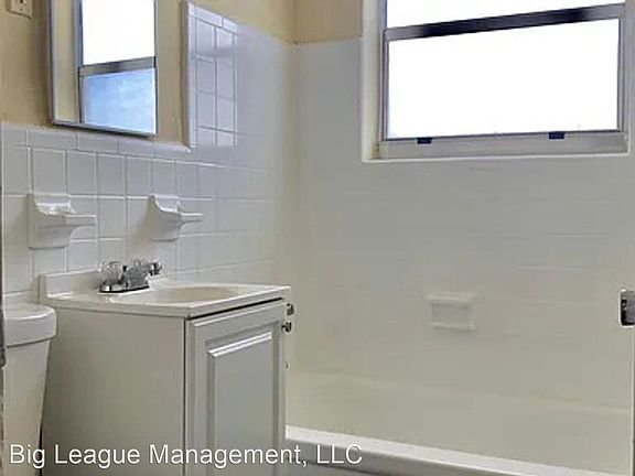 5th image of 1246 NW 58th Ter #11811666