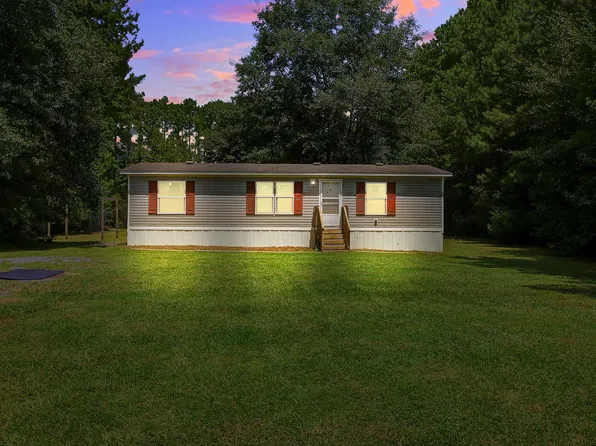 1308 Black Tom Rd, Moncks Corner, SC 29461