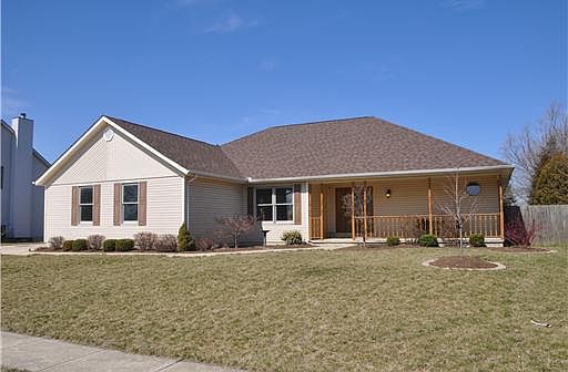 1st image of 765 Pinehurst Dr