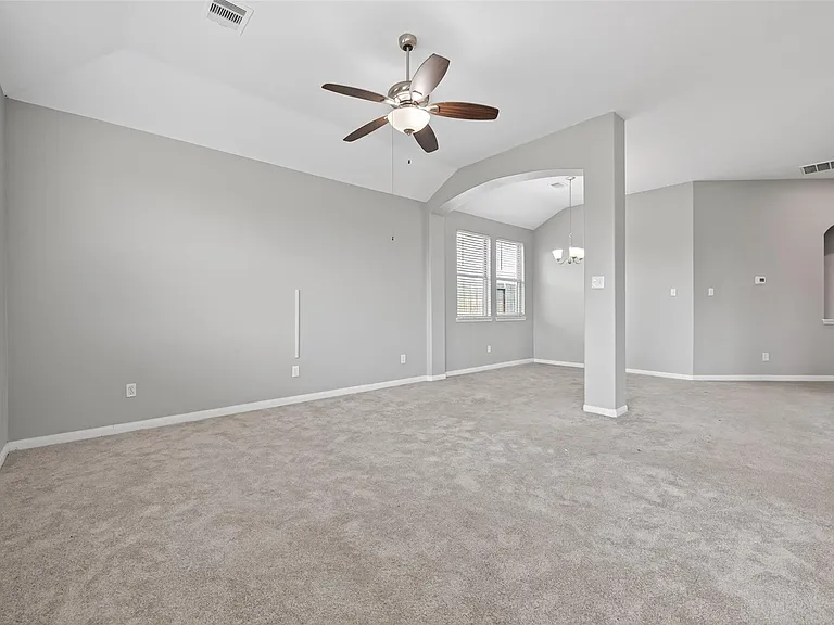 13922 Katlin Rd — Photo 16
