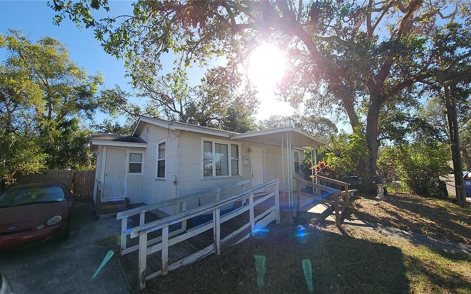 1st image of 1708 PRESTON STREET S