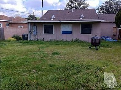 3rd image of 8065 Lennox Ave