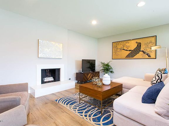 4th image of 128 W Sidlee St