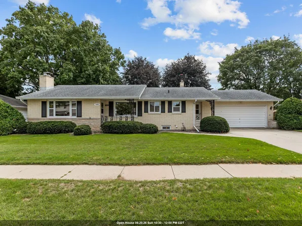 1229 E Pershing St, Appleton, WI 54911