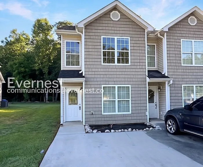 124 Brown Estates Dr — Photo 1