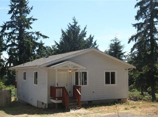 18528 4th Ave NE, Suquamish, WA 98392