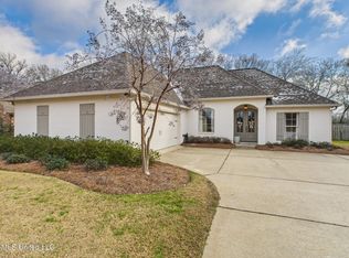 141 Fieldstone Ln, Madison, MS 39110