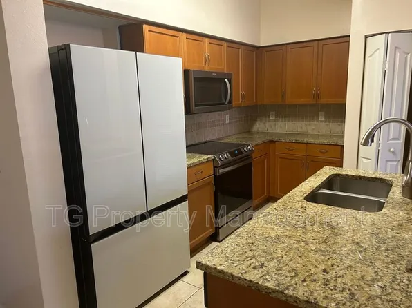 10435 Midtown Pkwy #206, Jacksonville, FL 32224