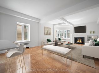 110 Saint Clair Ave W #701, Toronto, ON M4V 1N4