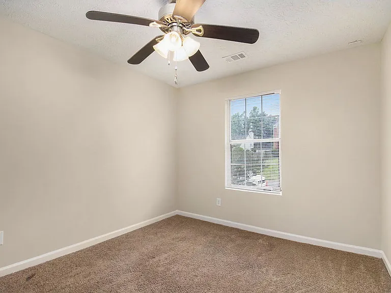 6509 Eastbriar Dr — Photo 15
