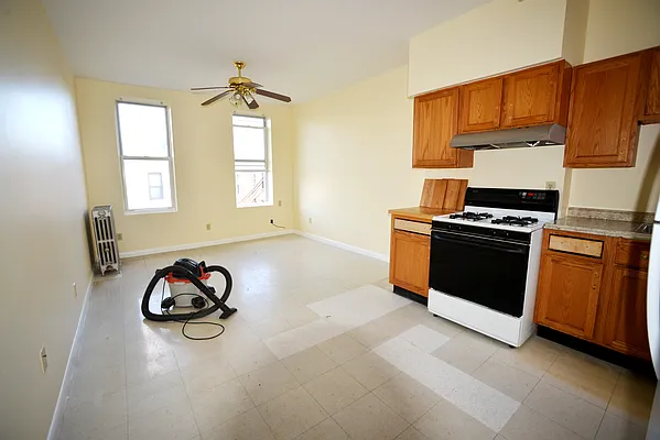 Rented by Corcoran | media 6