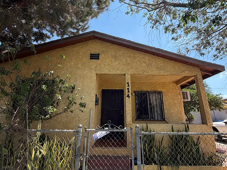 114 S Fresno St — Photo 47