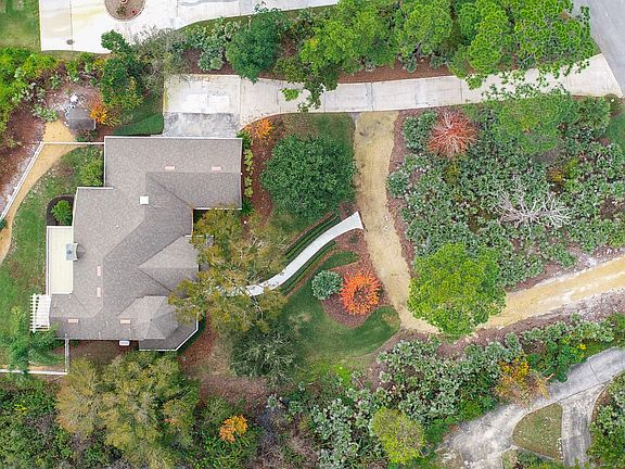4th image of 3965 Pinetop Blvd