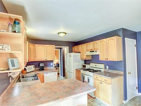 5th image of 1738 Bridle Creek St SE