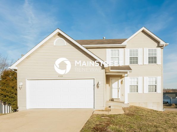 2303 Pond Ct