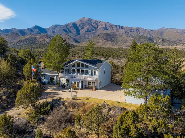 1298 S 1500th St E, New Harmony, UT 84757