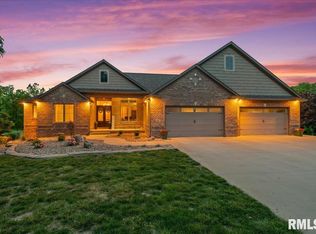 6249 Old Salem Ln, Springfield, IL 62711