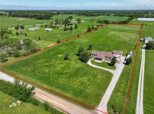 21854 S Floyd Moore Rd, Gentry, AR 72734