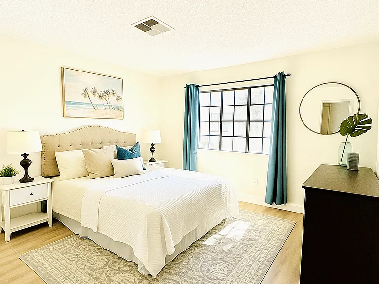 1013 W Linden St #16 — Photo 6