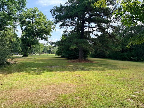 3rd image of 276 Seven Acres Rd
