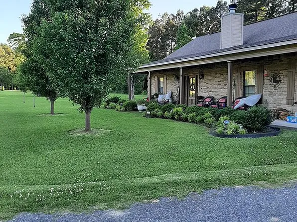 145 Chucks Ln, Frierson, LA 71027