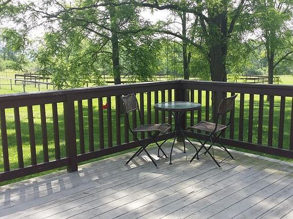 4th image of 18 Paxton Ln