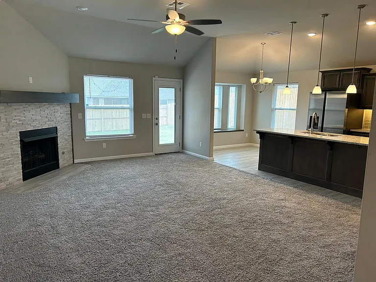 2224 Norwood Dr — Photo 6