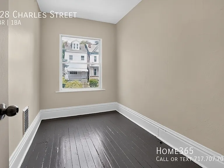 128 Charles St — Photo 18