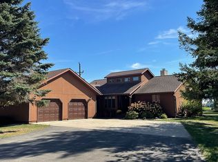 302 W 6th St, Elkton, SD 57026
