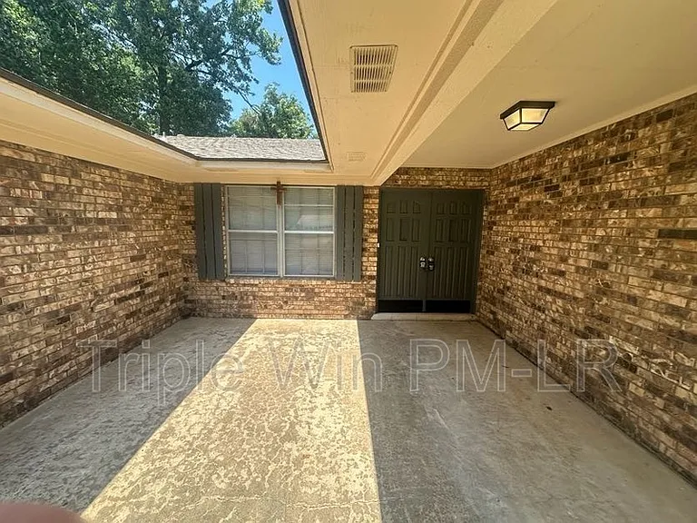 120 Apache Dr — Photo 4