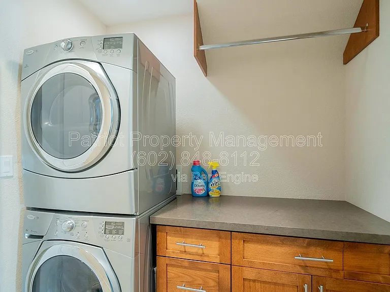 10640 E Vogel Ave — Photo 37