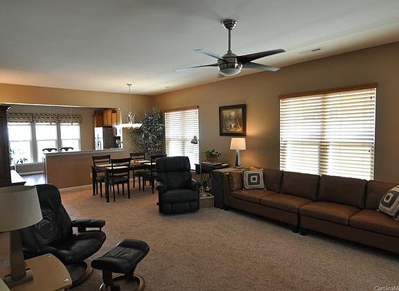 4th image of 23209 Whimbrel Cir