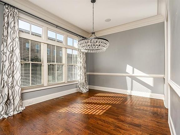 3rd image of 487 Ansley Ct NE #304