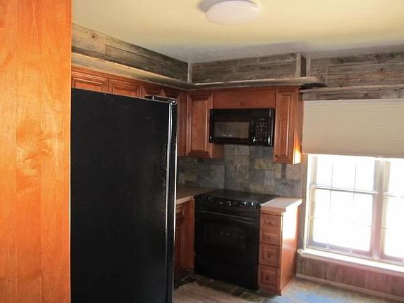 4th image of 523 W Lookout Dr APT 219