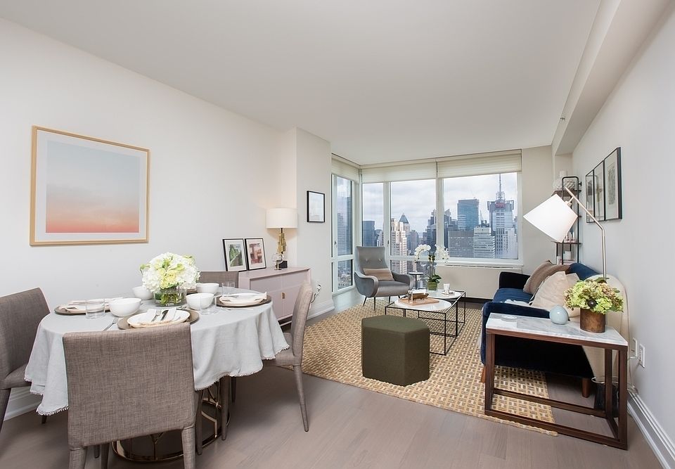 1st image of 125 W 31st St APT 26B