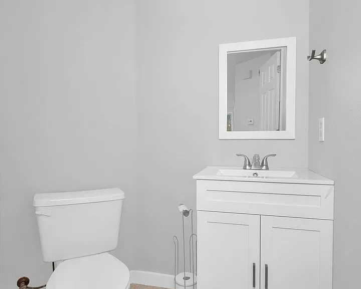 10708 NE 107th Pl — Photo 15