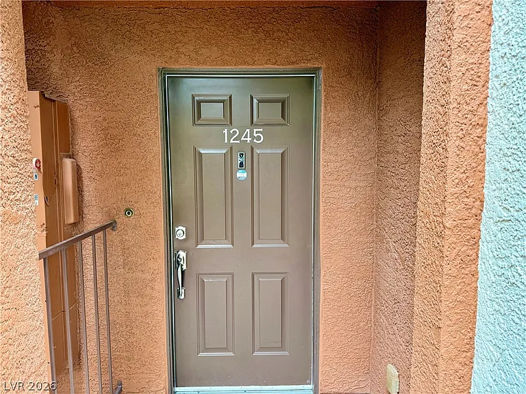 9303 Gilcrease Ave #1245 — Photo 2