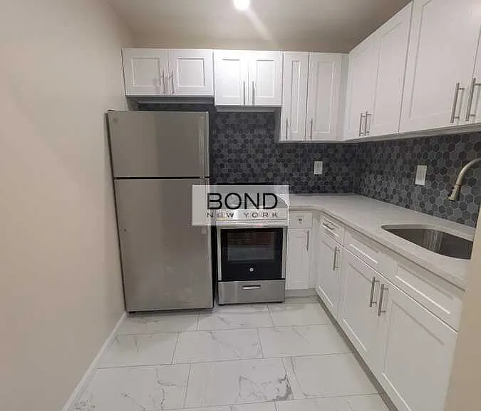 3 Sherwood Ave #3 — Photo 3