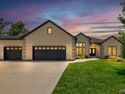 222 Redmond Pines Dr, Wentzville, MO, 63385