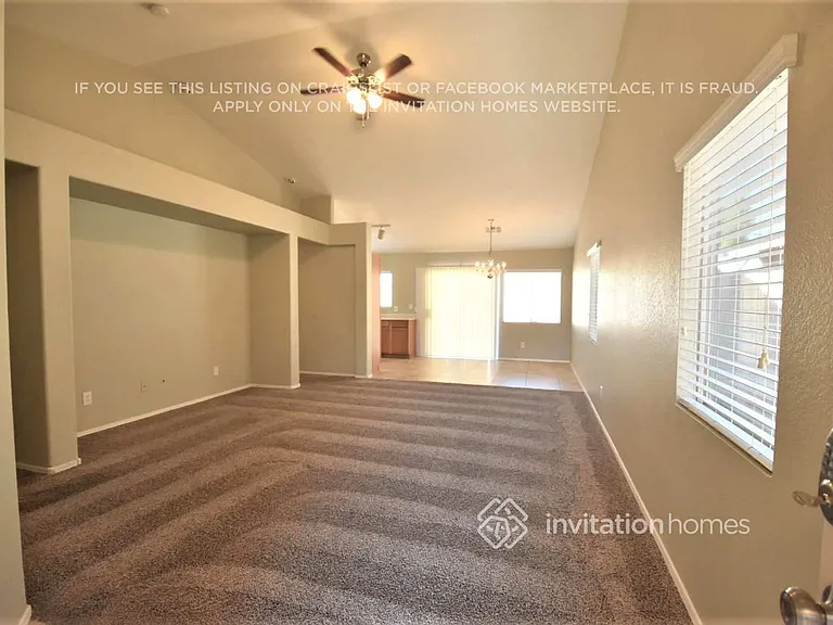 10436 W Granada Rd — Photo 3