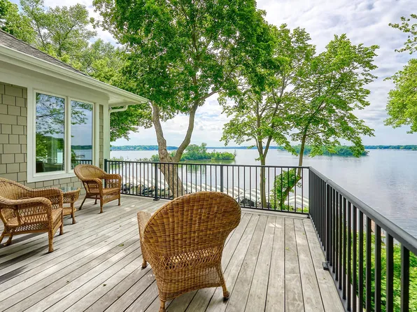 3008 Pelican Point Cir, Mound, MN 55364
