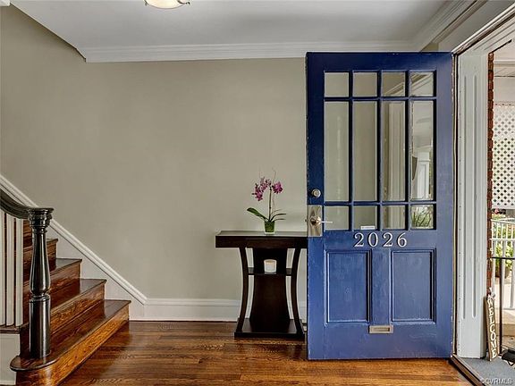 4th image of 2026 Rosewood Ave