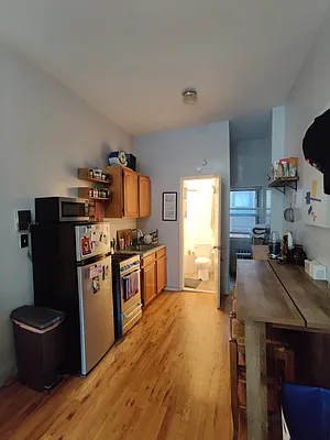 Rented by Signature Property Realty | media 23