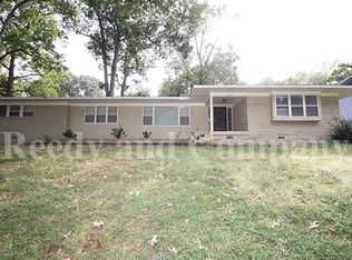 1251 Singing Trees Dr, Memphis, TN 38116