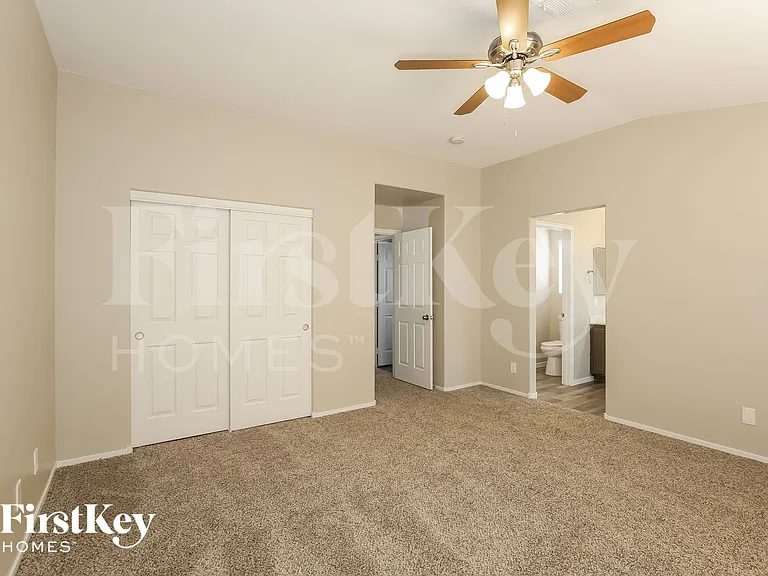 800 Coliseum Ln — Photo 9