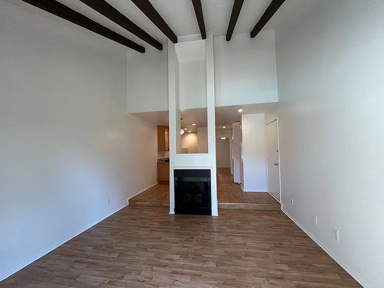 2562 Walnut Blvd #56 — Photo 3